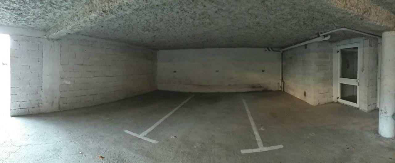 :) Grand Studio Lumineux A Toulouse Et Parking Luaran gambar